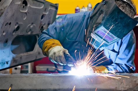 program for metal fabrication|metal welding classes near me.